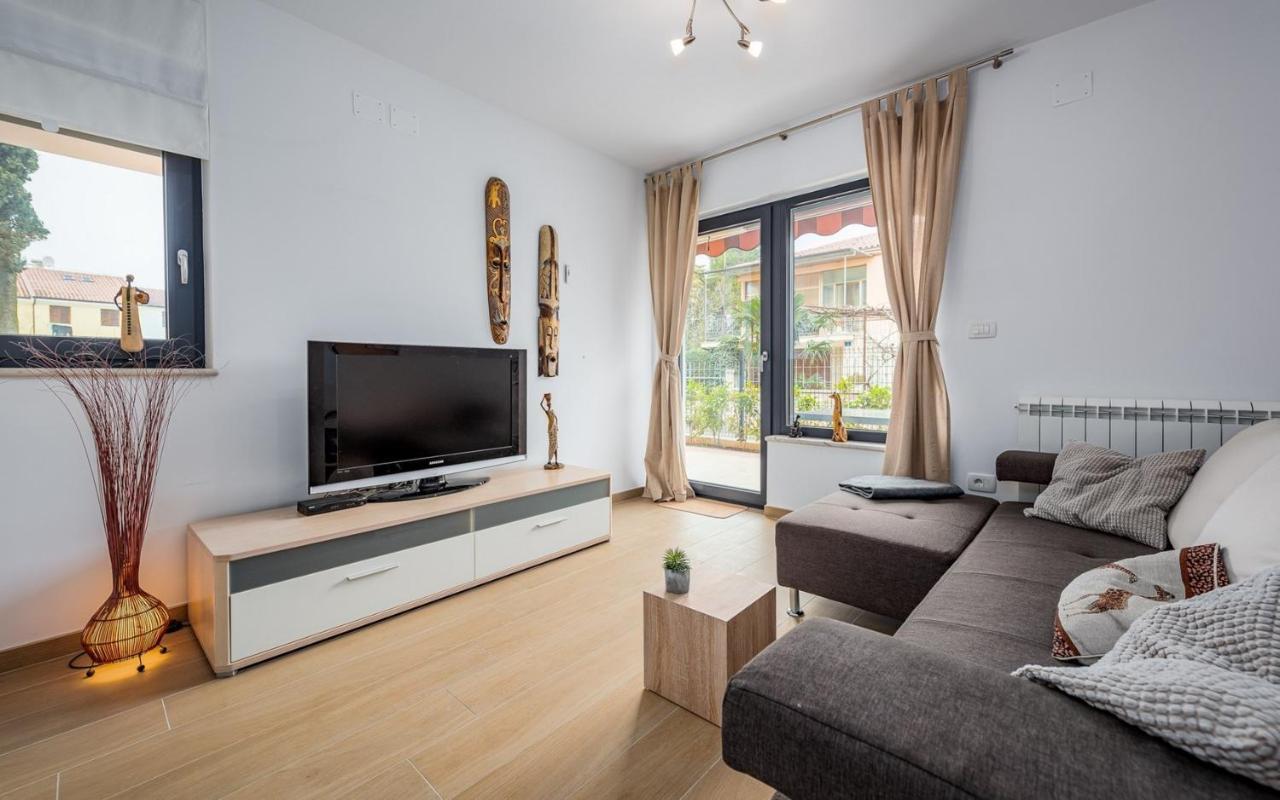 Punta Mary House With Apartment Umag Zewnętrze zdjęcie