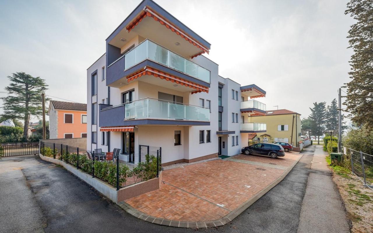 Punta Mary House With Apartment Umag Zewnętrze zdjęcie
